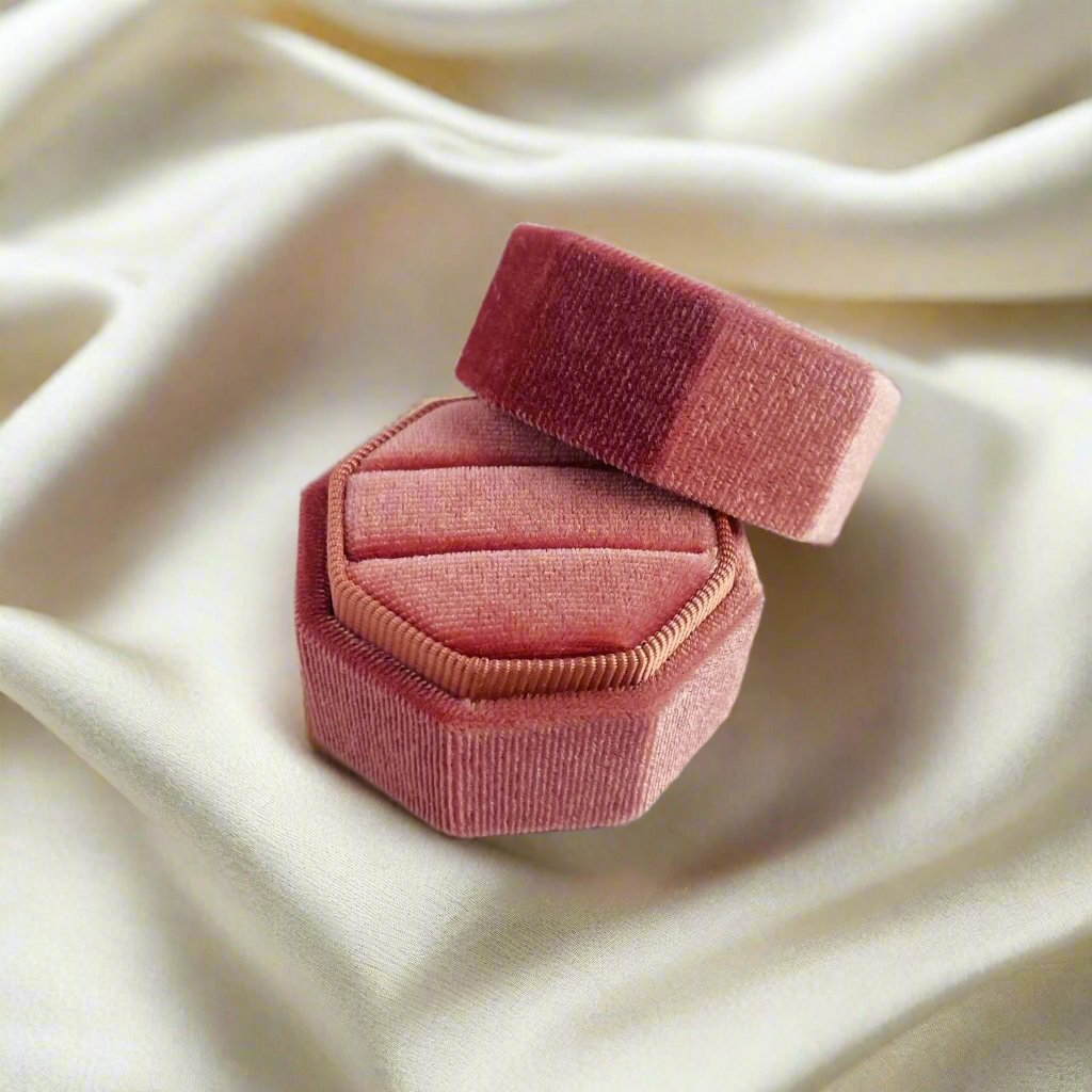Hexagon Luxe Ring Box